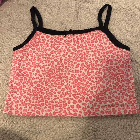 Brandy Melville tank - Picture 1 of 3